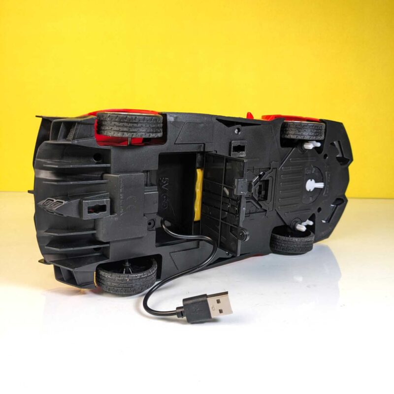 Cool RC Car with Rechargeable Battery - Image 6