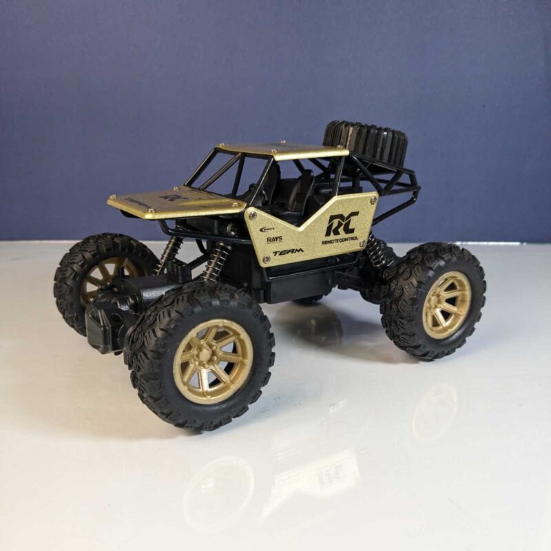 RC Rock Crawler Jeep with Big Tires and Suspension - Image 5