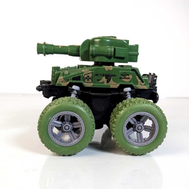Mini Tank With Suspension and Friction Wheels - Image 3