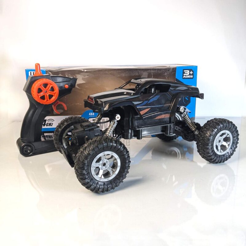 Big RC Rock Climbing Jeep With Suspension - Image 4